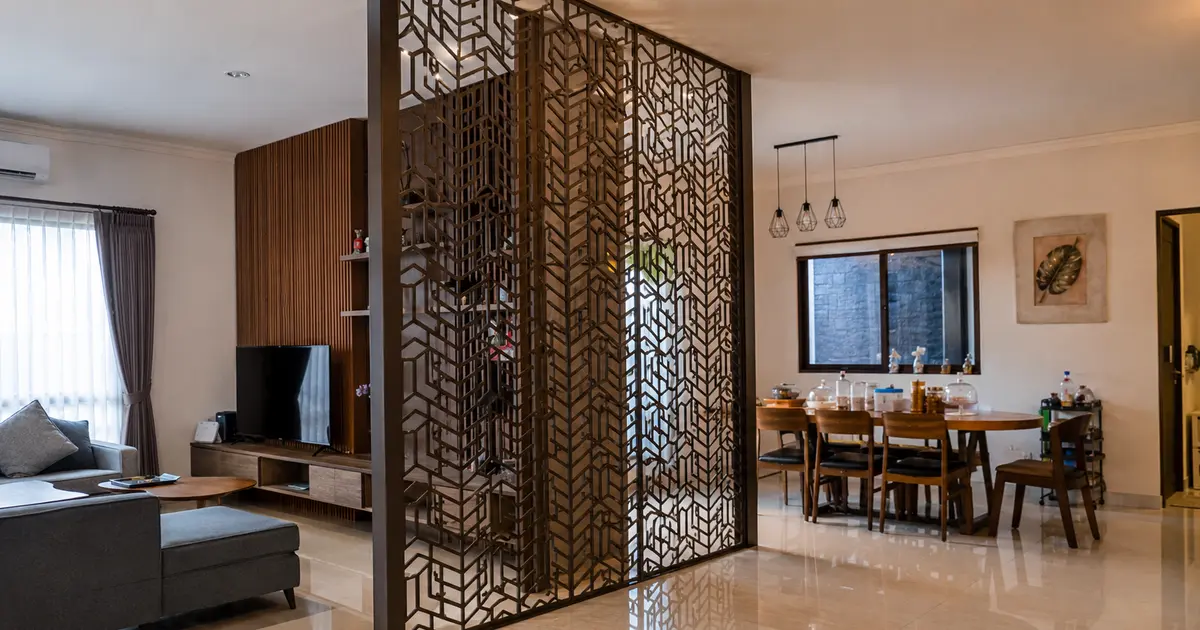 Partisi Ruangan Laser Cutting custom oleh Raja Cutting Laser